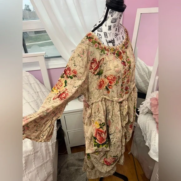 Brand new Magnolia Pearl Natalia Dress with tags! - Picture 3 of 8